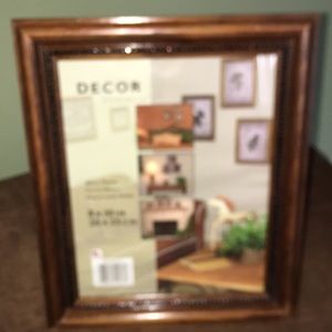 Medium Brown Wood 8 x 10 Photo Frame